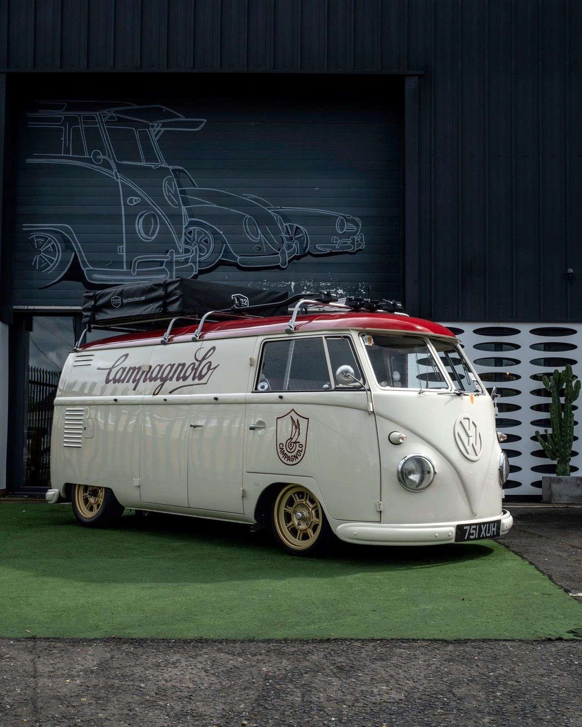 1958 Split Screen VW Panel Van (Campagnolo Tribute)