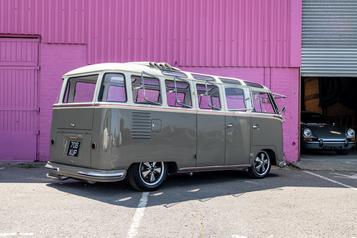 1958 23 Window Samba