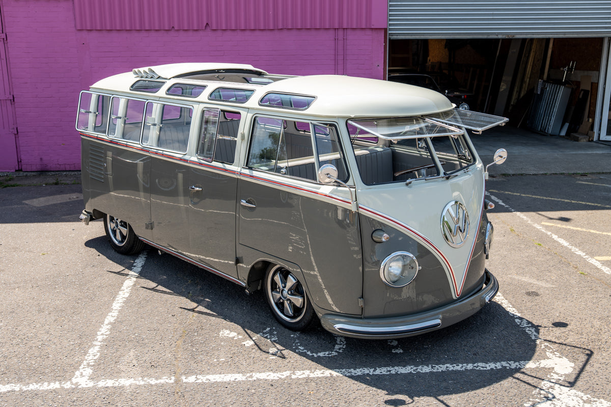 1958 23 Window Samba