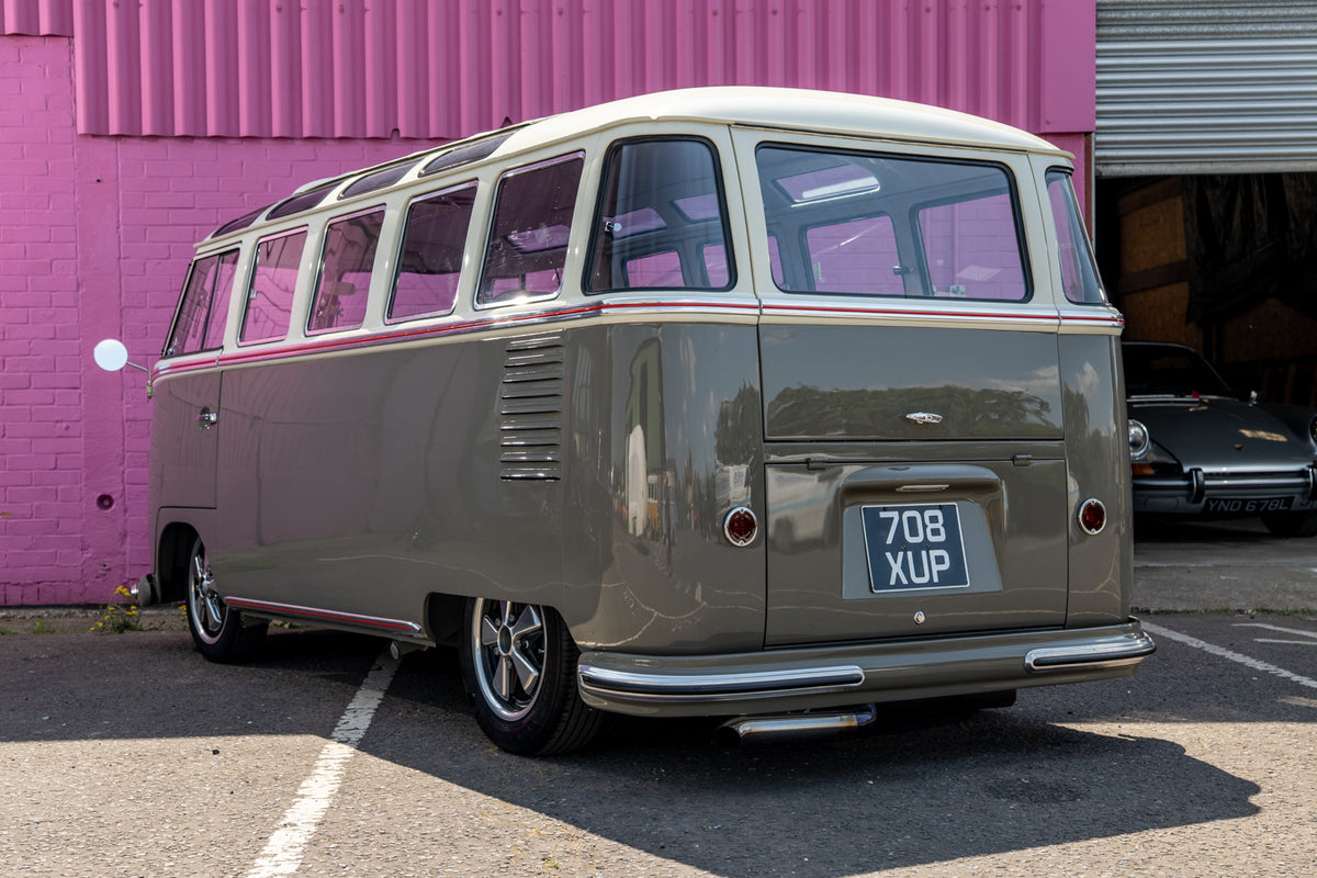 1958 23 Window Samba