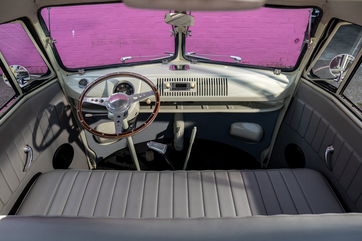 1958 23 Window Samba
